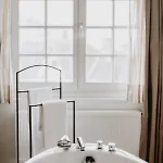 Hotel Grand Belle Vue 4*