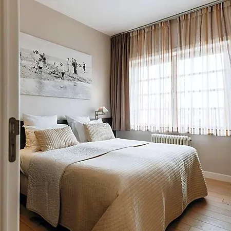 Hotel Grand Belle Vue 4*