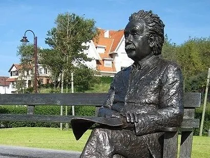 Hotell Grand Belle Vue 4*