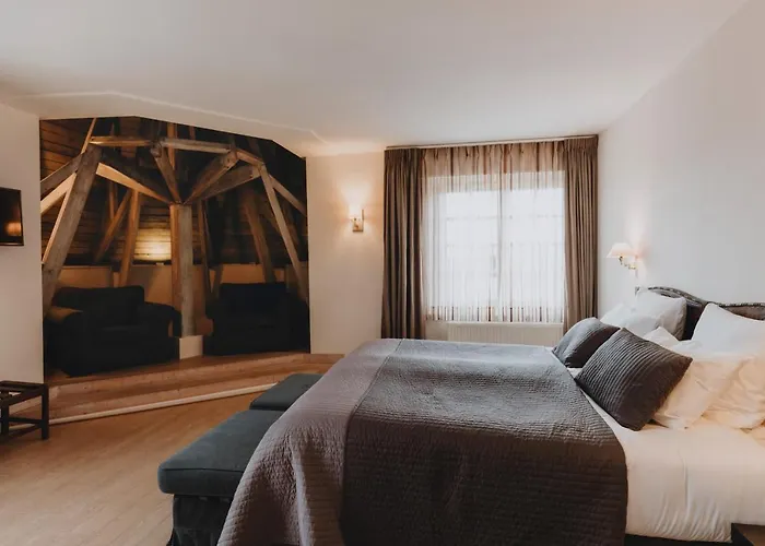 Hotel Grand Belle Vue