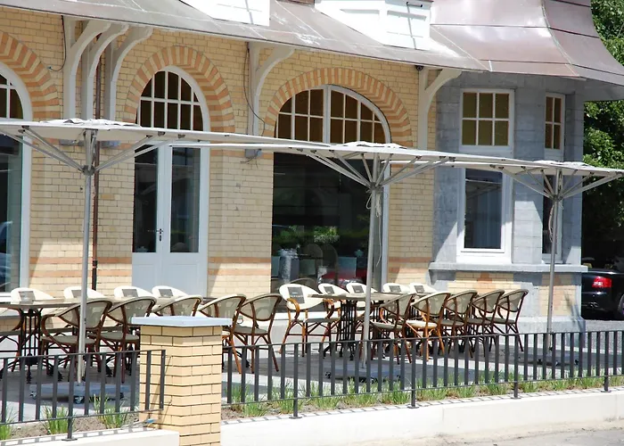 Hotel Grand Belle Vue 4*