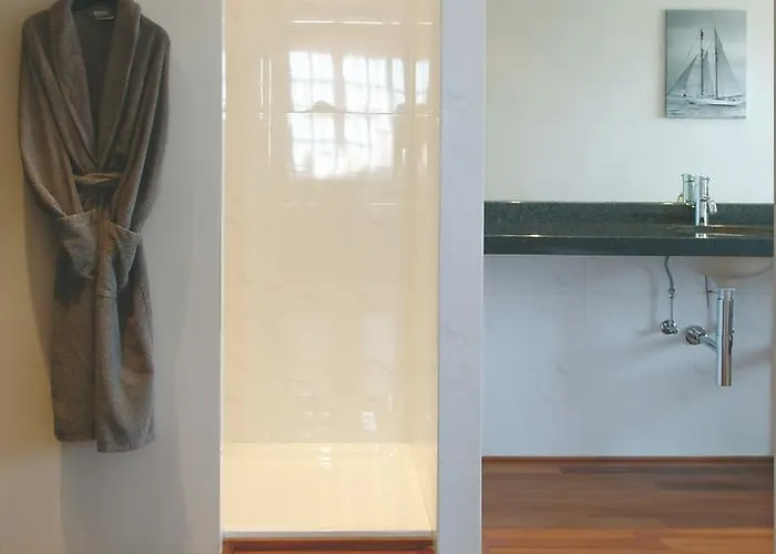 Grand Belle Vue Hotel 4*