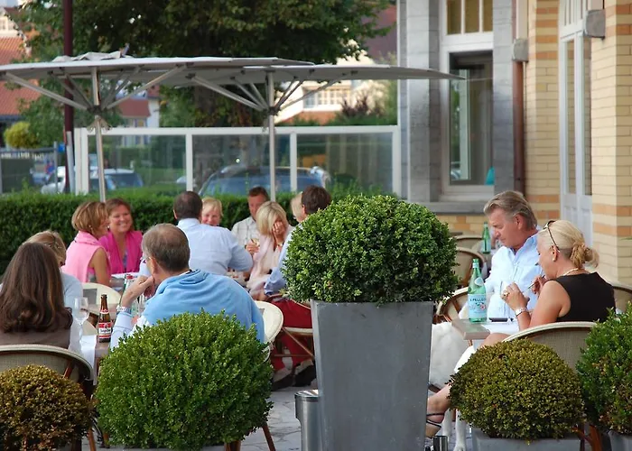 Hotel Grand Belle Vue